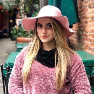 Meet your Posher, Diana